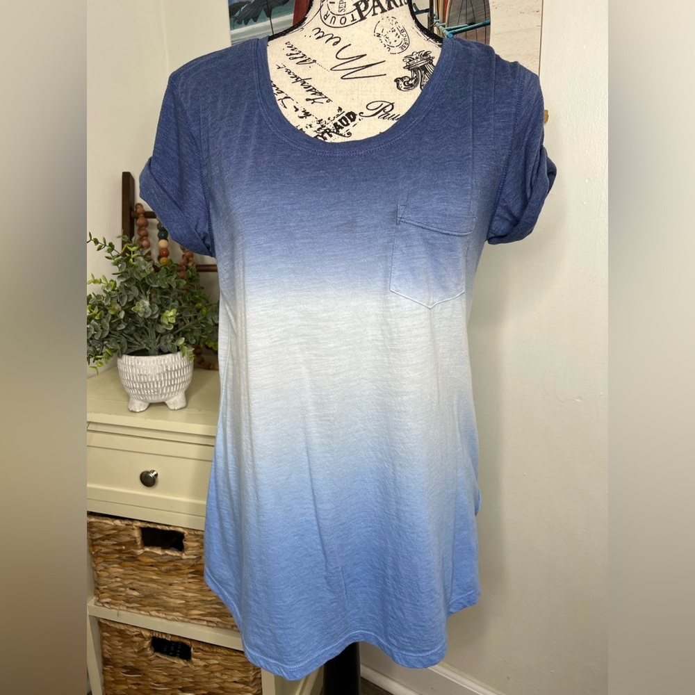 A.N.A. Ombré Top